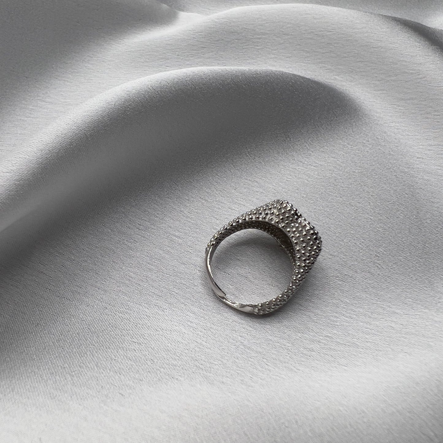 Anello cuore puntinato argento 925