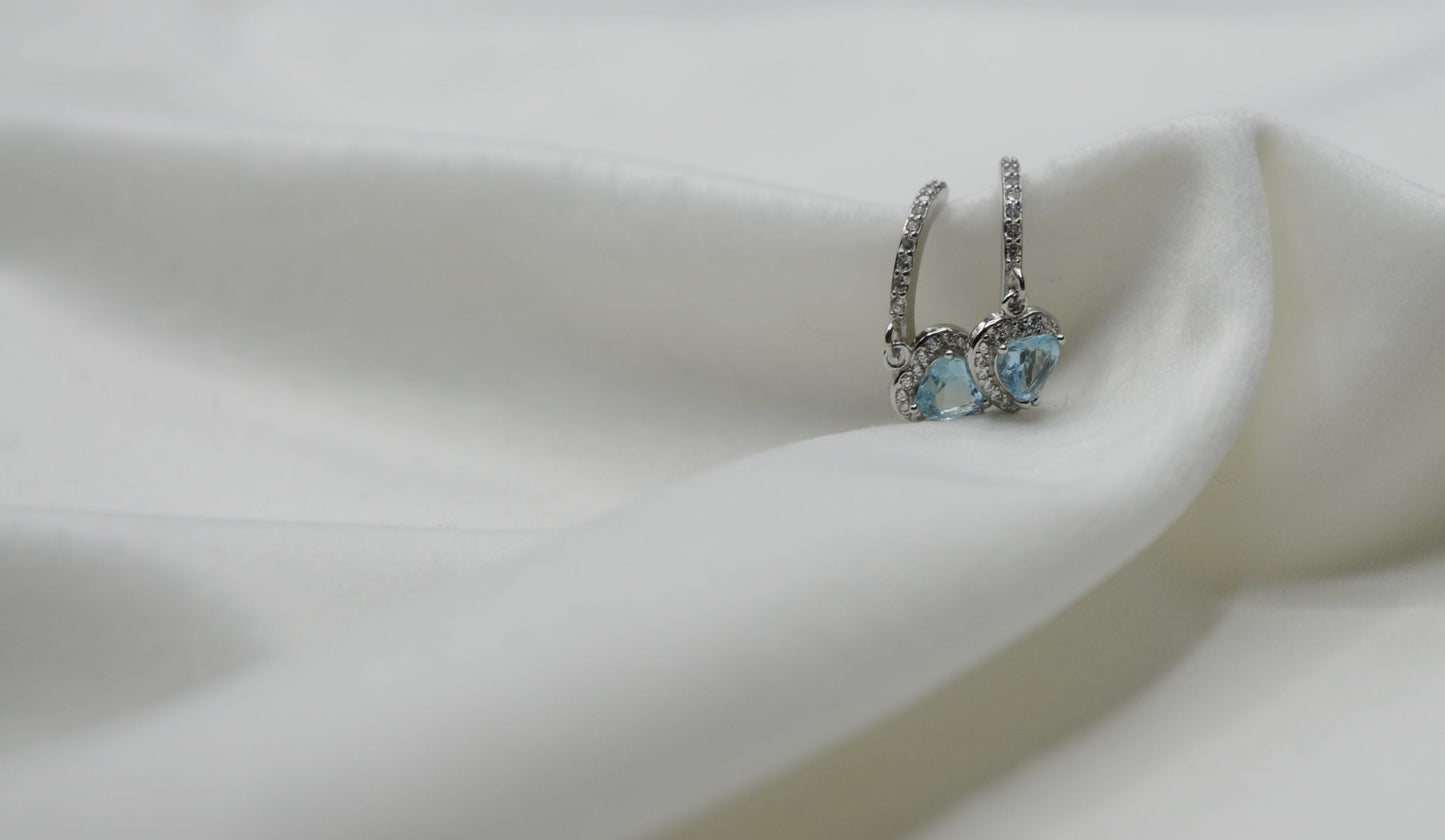 Orecchini pendenti cuore argento 925