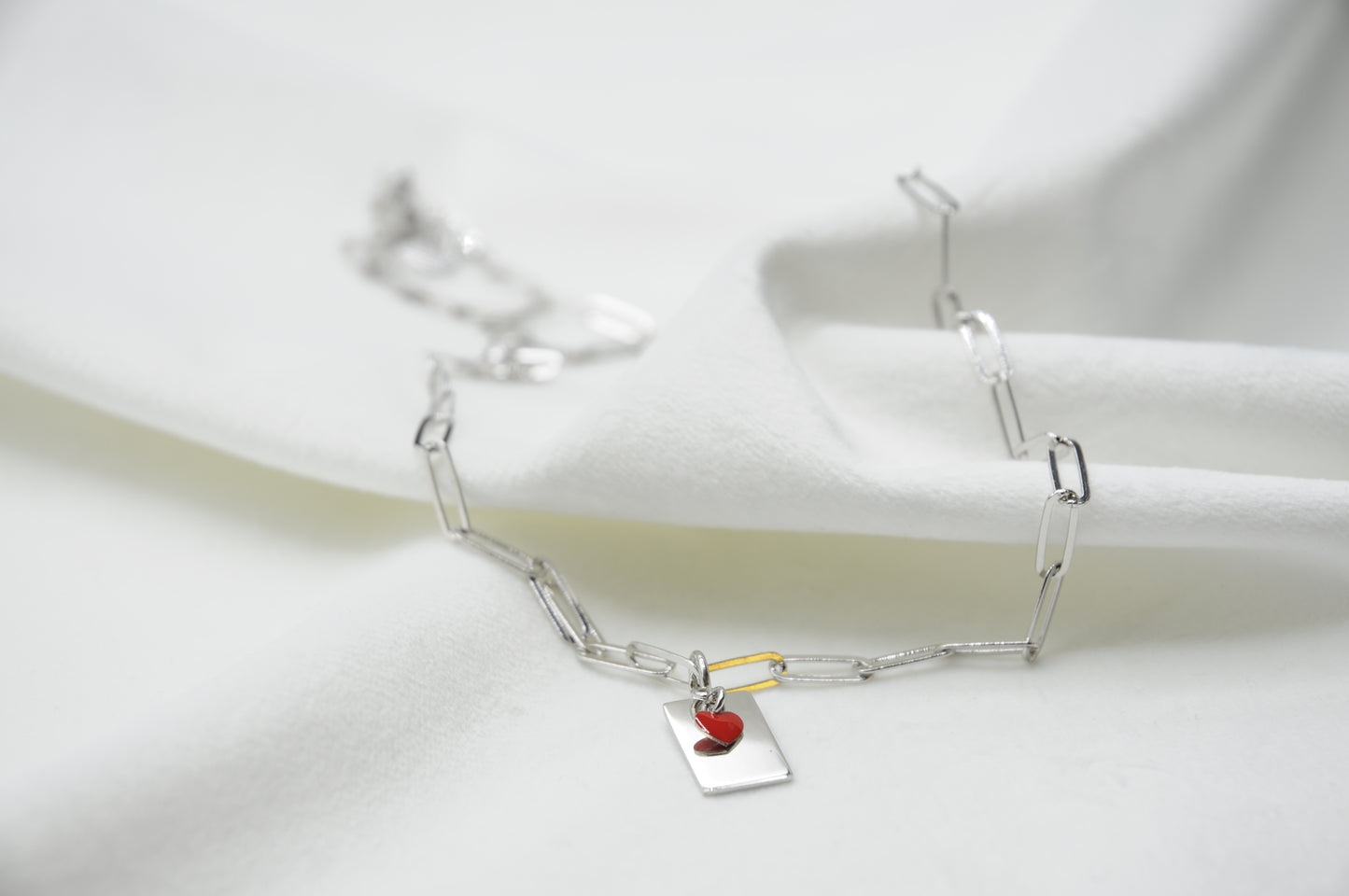 Collana lettera con cuore personalizzabile argento 925