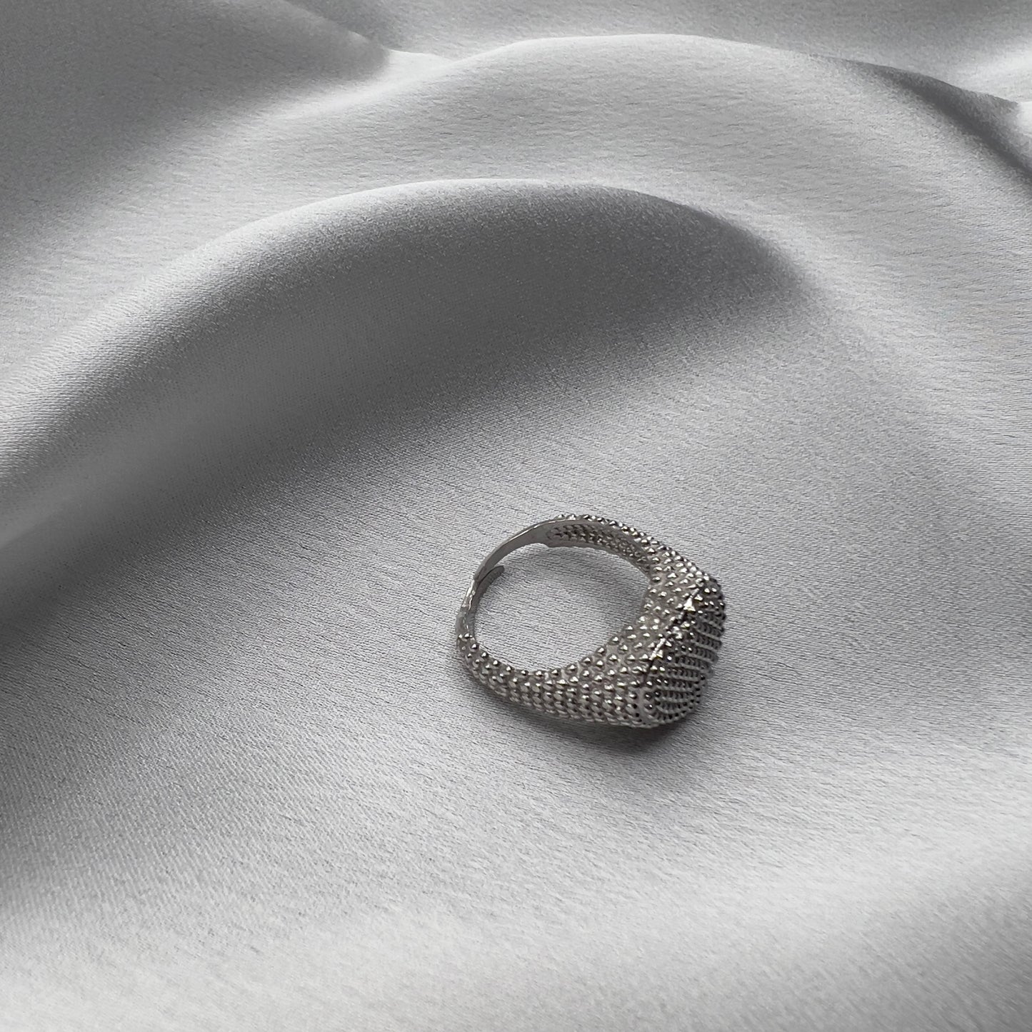 Anello cuore puntinato argento 925